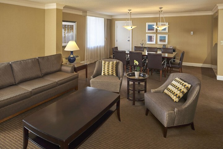 Room 10 of 56