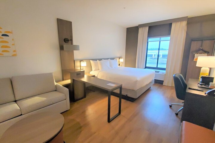 Room 29 of 41