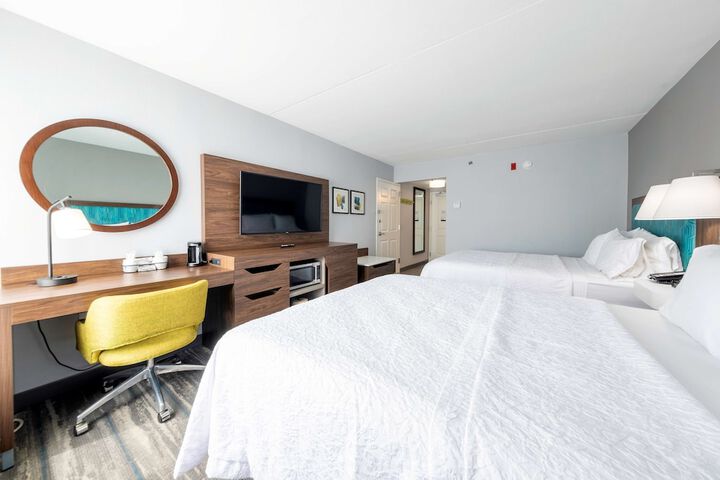 Room 28 of 70