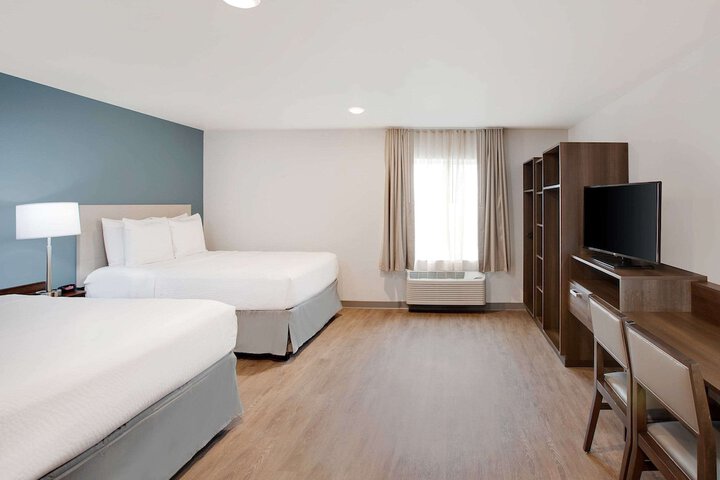 Room 8 of 19