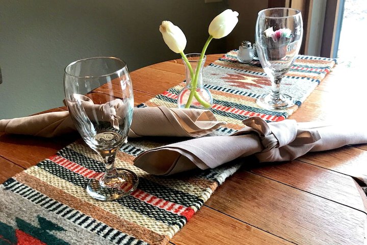 Dining 65 of 92