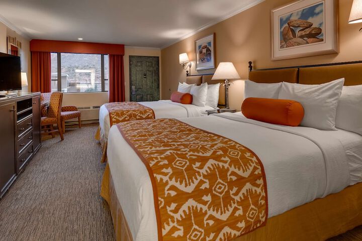 Room 92 of 104