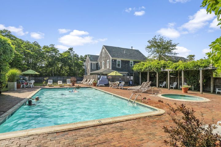 Pool 9 of 41