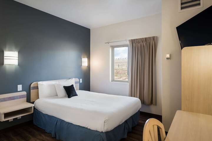 Room 29 of 38
