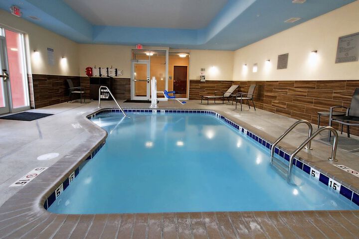 Pool 4 of 44