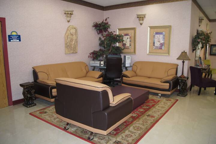 Hotel Interior 58 of 110