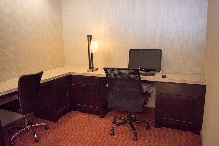 Business Center 21 of 21