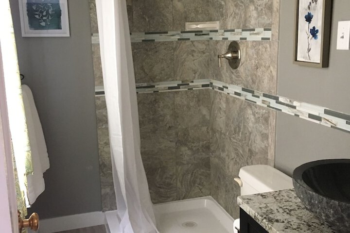 Room 11 of 21