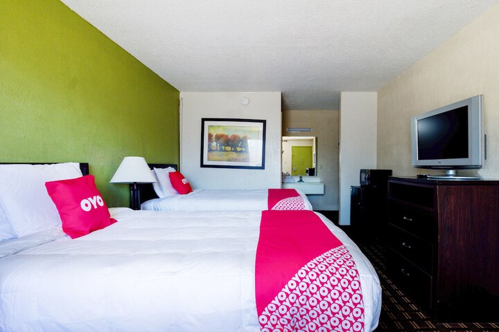 Room 14 of 24
