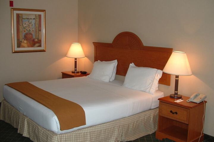 Holiday Inn Express Hotel & Suites Sylacauga by IHG