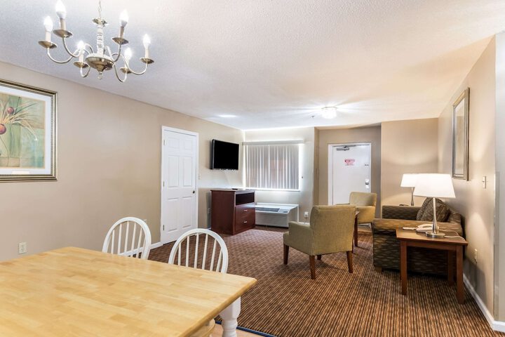 Quality Inn Chester - South Richmond