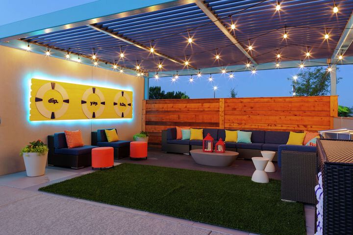 Terrace/Patio 16 of 18