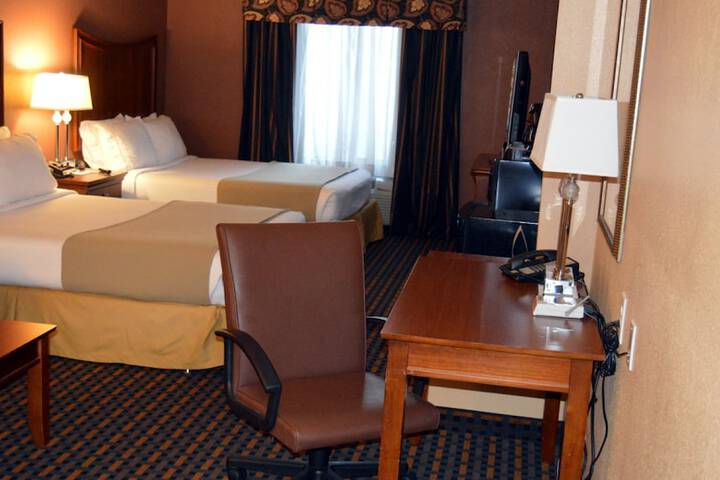 Room 20 of 34