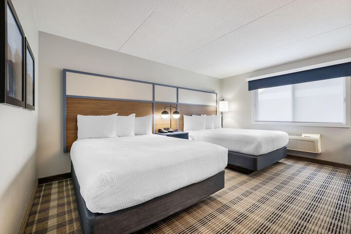 AmericInn by Wyndham Valley City - Conference Center
