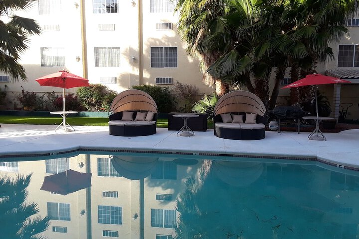 Pool 2 of 7