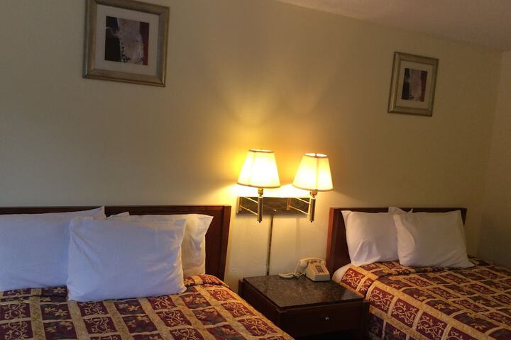 Room 30 of 35