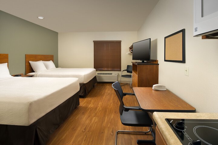 Room 12 of 15
