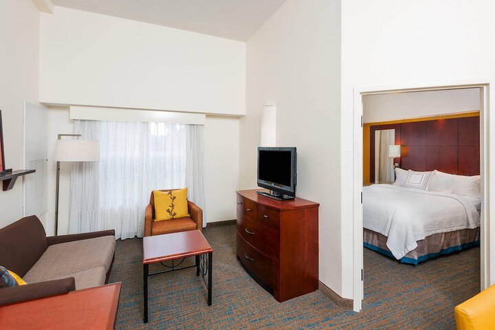 Room 18 of 30
