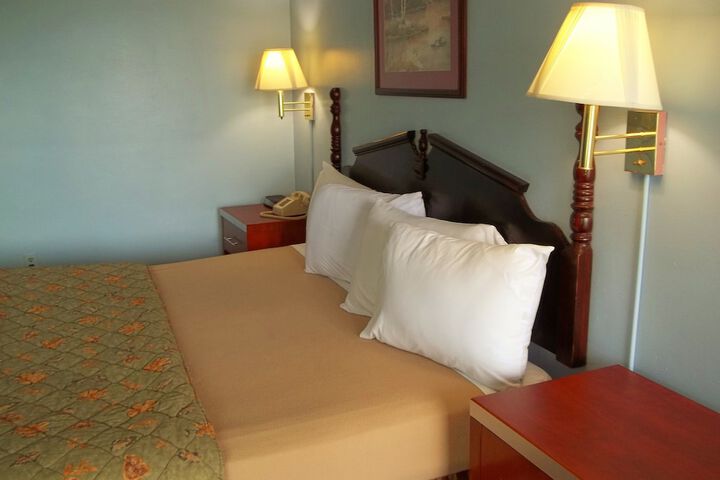 Room 46 of 56