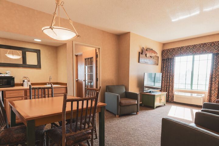 Room 16 of 34