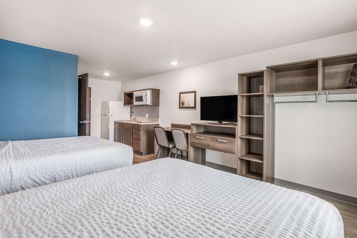 Room 15 of 30