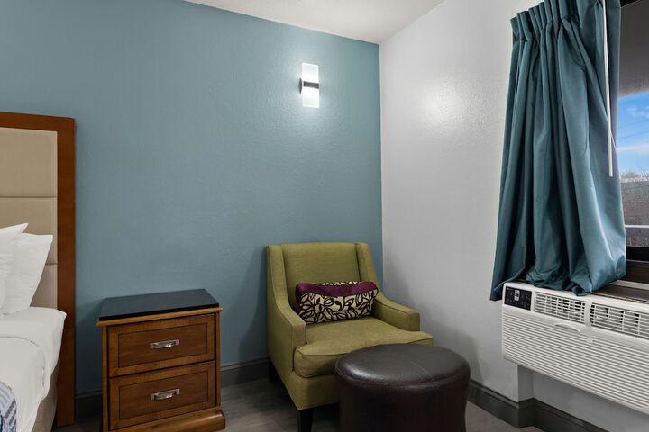Room 28 of 31