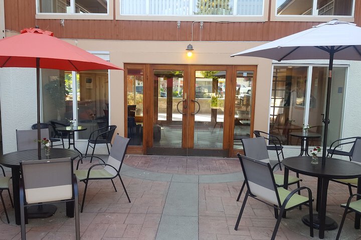 Terrace/Patio 60 of 64