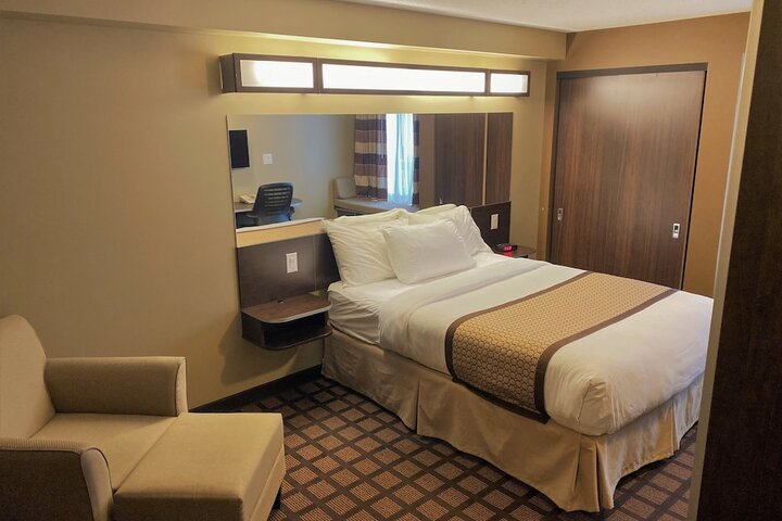 Room 56 of 84