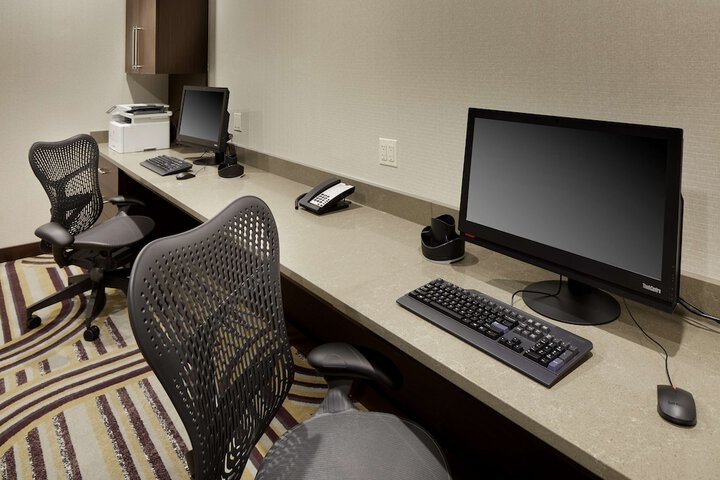 Business Center 35 of 35