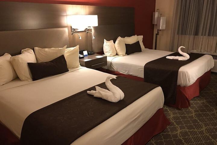 Room 6 of 23