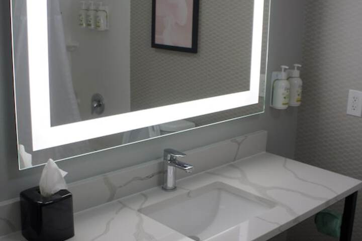 Room 12 of 26