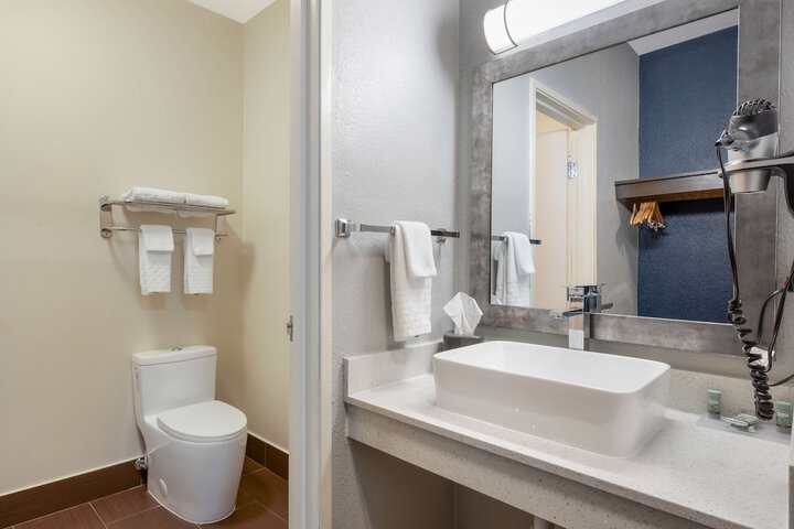 Best Western Kokomo Hotel