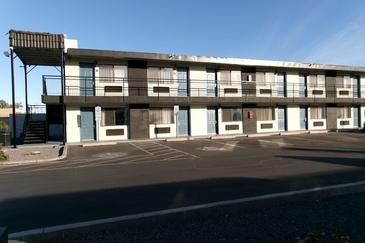 Hotel 12 of 89