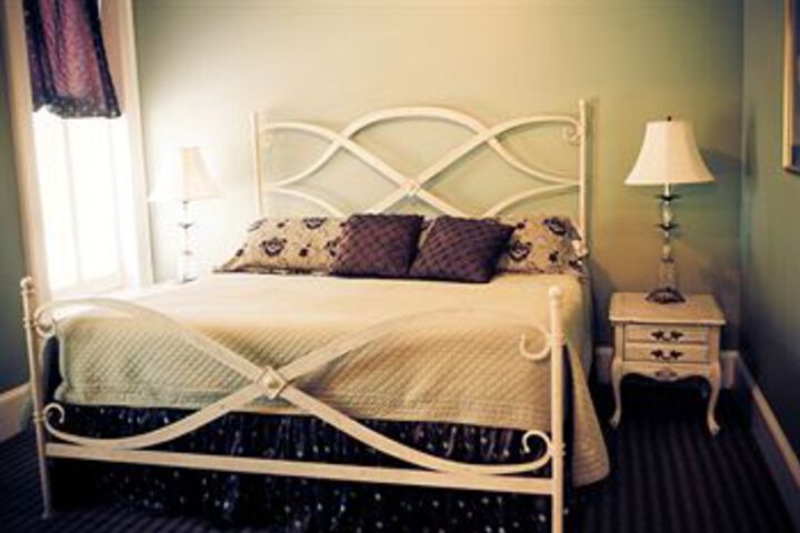 The Glendalia Boutique Hotel & Culinary Studio