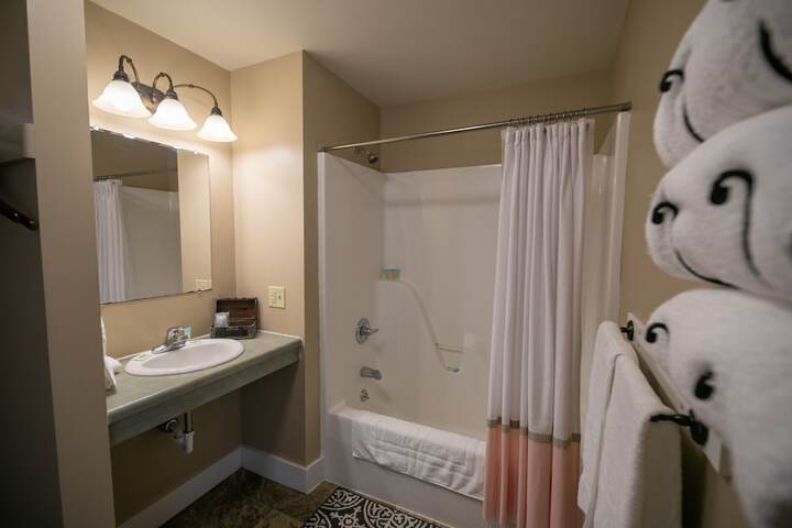 Room 58 of 78
