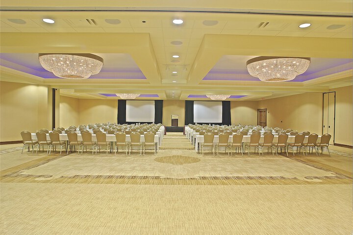 Room 20 of 33