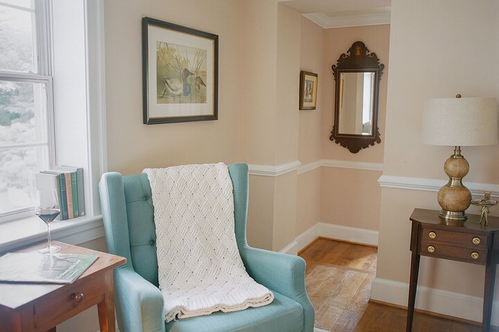Room 45 of 176