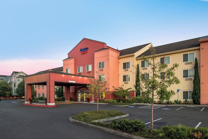 Hotel 2 of 18