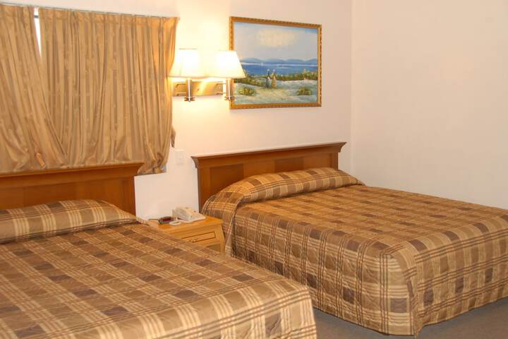 Hotel DeOro