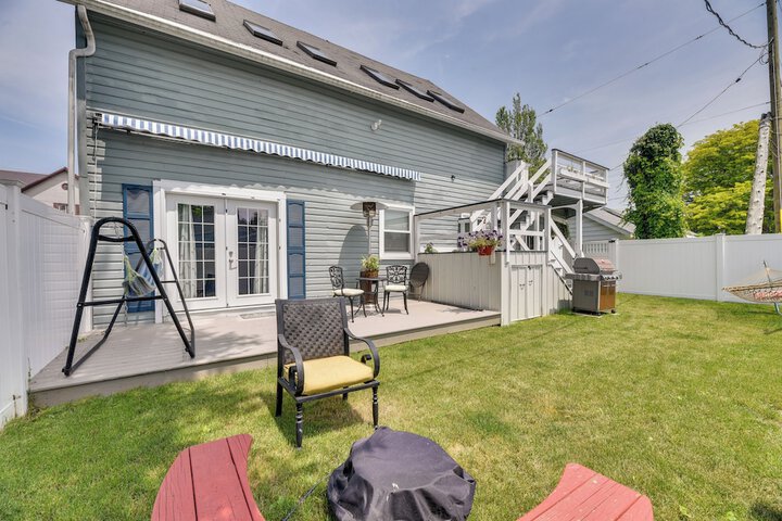 Centrally Located Retreat Near Chautauqua Lake