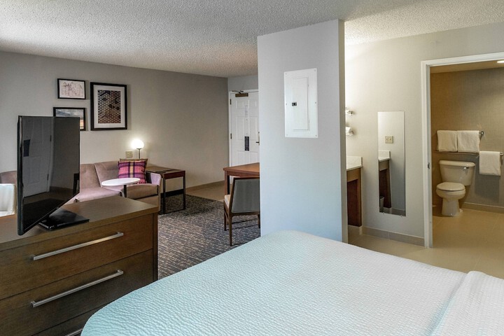 Room 14 of 31