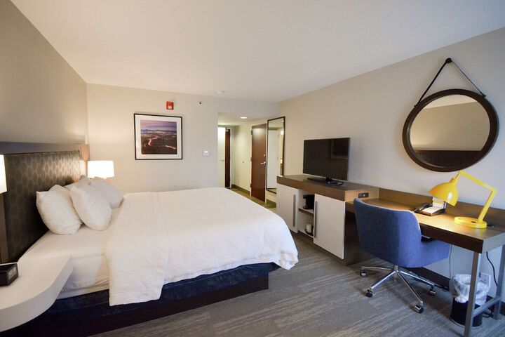Hampton Inn Salem East - Electric Road