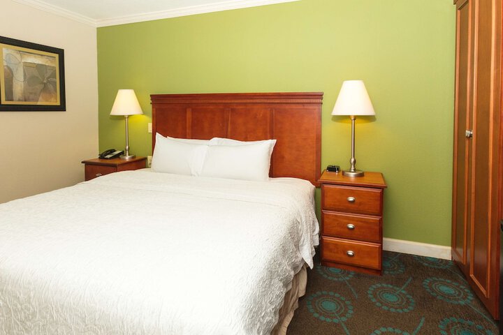 Room 47 of 72