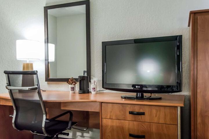 Room 15 of 39