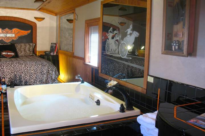 Featherbed Railroad B & B Resort