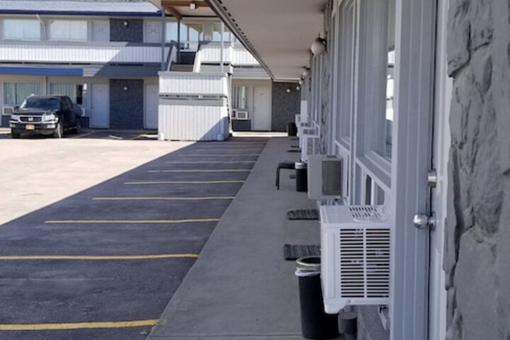 Property Grounds 44 of 44