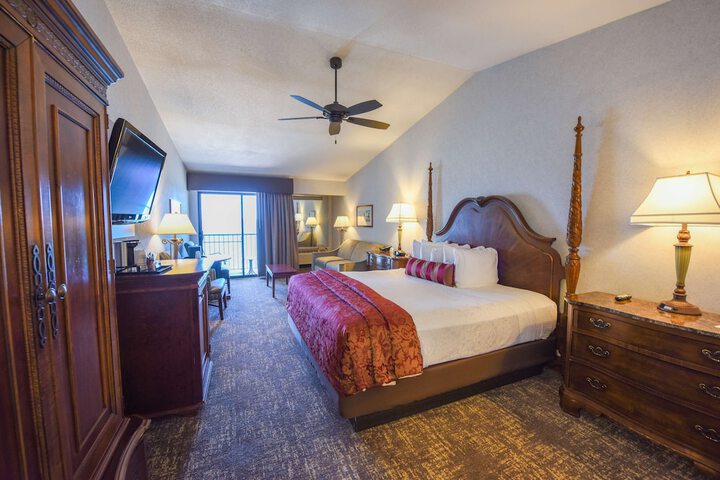 Best Western Plus Dockside Waterfront Inn