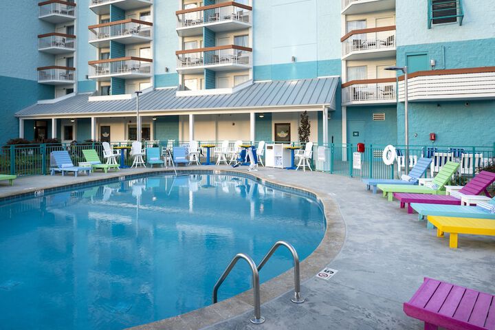 Pool 6 of 44