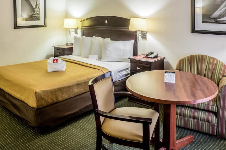 Econo Lodge Palm Coast Central