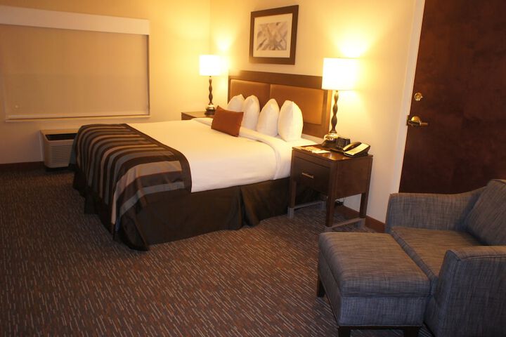 Room 11 of 47